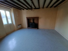 Immeuble eux logements avec terrain