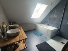 Grande maison sur plus de 3500m2 de terrain