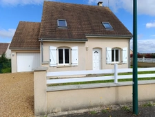 Pavillon dans zone résidentiel calme