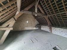 Maison à restaurer sur terrain de 1900m2