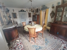 Maison de maître, centre de Brulon