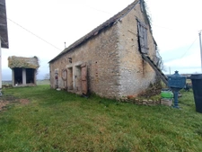 propriété sur 1.1 ha de terrain, sans nuisances