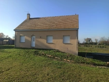  3 chambres, combles aménageables, 4200m2 de terrain