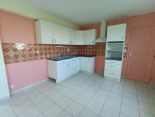 Pavillon dans zone résidentiel calme