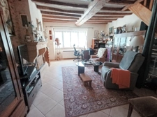 Maison de village avec seconde maison à restaurer