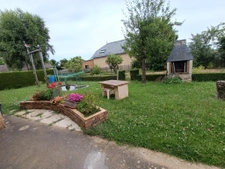 Grande maison, quartier calme avec grand sous sol