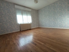 MAaison centre Loué avec terrain et Garage