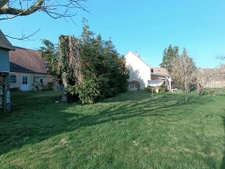 Maison de village avec seconde maison à restaurer