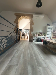 Grande maison sur plus de 3500m2 de terrain