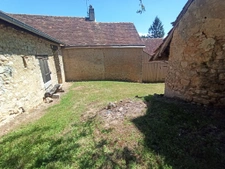 Maison de village en pierre sur 1360m2 de terrain