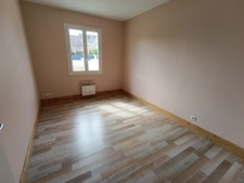 Pavillon dans zone résidentiel calme