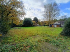 Au calme, 3 chambres, 1300m2 de terrain entre le Mans et Lav
