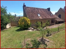Maison de village en pierre sur 1360m2 de terrain
