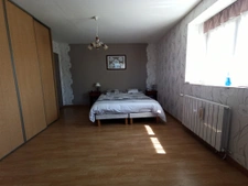 Au calme, 3500 m2 de terrain, 230m2, 3 chambres