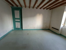 Immeuble eux logements avec terrain