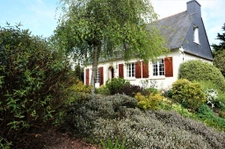 Maison traditionnelle, 3 chambres, jardin de 2450 m2 