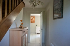 Contemporaine  de 2011, 4 chambres, terrain de 848m2.