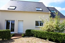 MAISON , 104 M2, 4 CHAMBRES.