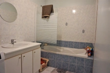 longère 3 chambres et dépendance en pierre 