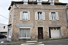 Maison 122 m2 , centre ville de Guingamp.