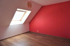 MAISON , 104 M2, 4 CHAMBRES.