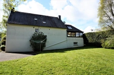 Maison traditionnelle, 3 chambres, jardin de 2450 m2 