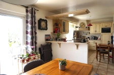 Maison de 1992, 104m2, Terrain de 1775m2