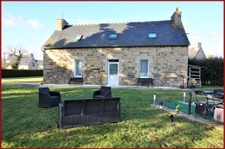 longère 3 chambres et dépendance en pierre 