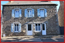  MAISON DE CHARME,CENTRE BOURG DE PLELO