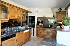 Maison traditionnelle, 3 chambres, jardin de 2450 m2 