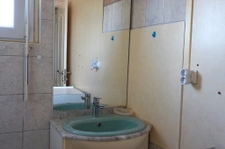 MAISON DE PLAIN PIED? 83M2, 2 CHAMBRES, TERRAIN CLOS DE 533M