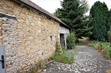 Maison de bourg, 130m2, à rénover. 