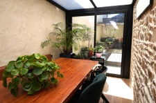 Maison de bourg en pierres,  85m2,3 chambres , 