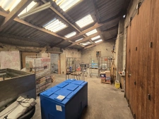 À vendre   Ensemble immobilier au centre de Sablé-sur-Sarthe