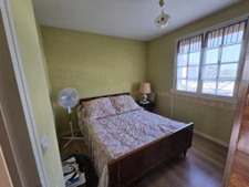 Maison sur sous-sol avec jardin   Gastines