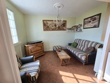 Maison sur sous-sol avec jardin   Gastines