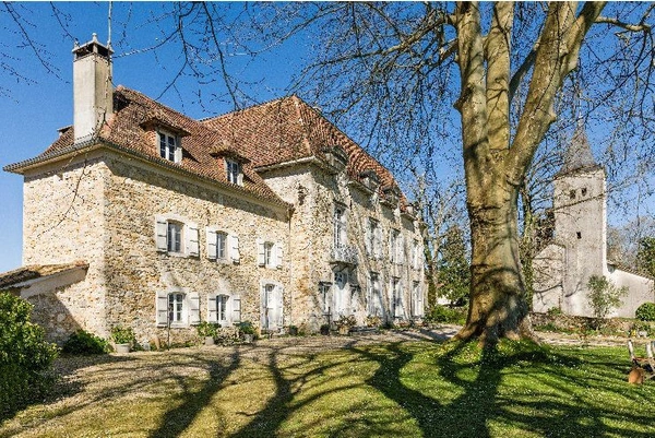 Maison à vendre - Réf  64390 Orion