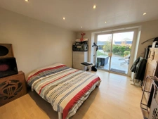 Longère de 198m2 avec studio indépendant, au calme