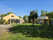 Maison 4 chambres, un grand garage sur une belle parcelle