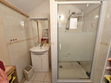 Maison 4 chambres, un grand garage sur une belle parcelle