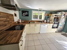 Maison 4 chambres, un grand garage sur une belle parcelle