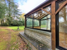 Maison 164m2 + 115m2 de dépendances, au calme