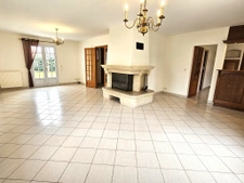 Belle maison 5 chambres, proche du bourg