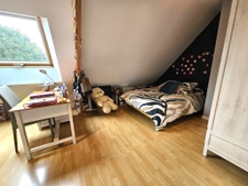 Maison 174m2, 4 chambres, 2 bureaux et un sous-sol