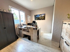 Maison de 6 chambres + Grandes dépendances au centre de Gran