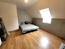 Maison de 6 chambres + Grandes dépendances au centre de Gran