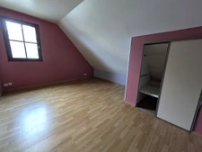 Maison 4 chambres en plein centre de la Chapelle!