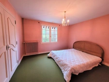 Maison 164m2 + 115m2 de dépendances, au calme