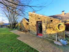 Longère de 198m2 avec studio indépendant, au calme