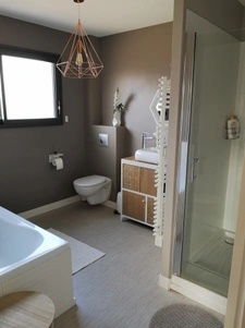 Maison Contemporaine Piscine au calme